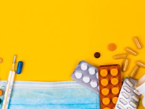 photo 1585435557343 3b092031a831